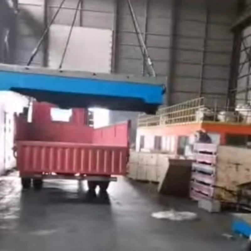 Platforma za inspekcijsku željeznu željeznu ukrcava se na vozilo za otpremu